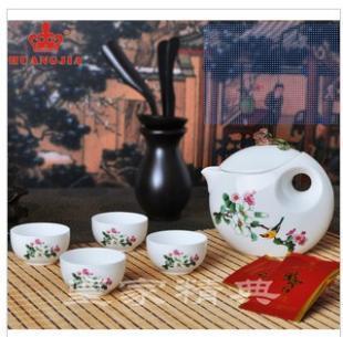 富貴天香，雅致生活 皇家新品骨瓷茶具套裝的藝術與饋贈